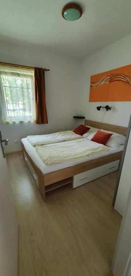 Forrest Apartman Gyenesdiás Extérieur photo