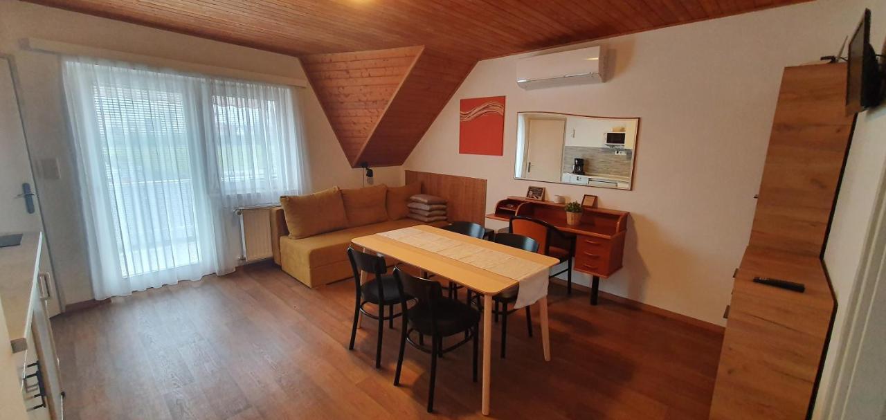 Forrest Apartman Gyenesdiás Extérieur photo